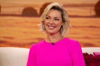 Actress Katherine Heigl fires back at critics angry over her attendance at Mar-a-Lago dog rescue event